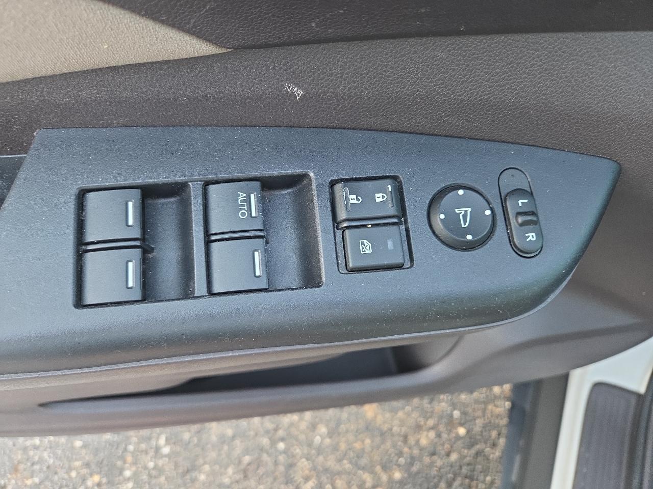 Honda CR-V EX 4WD 5-Speed AT 2013