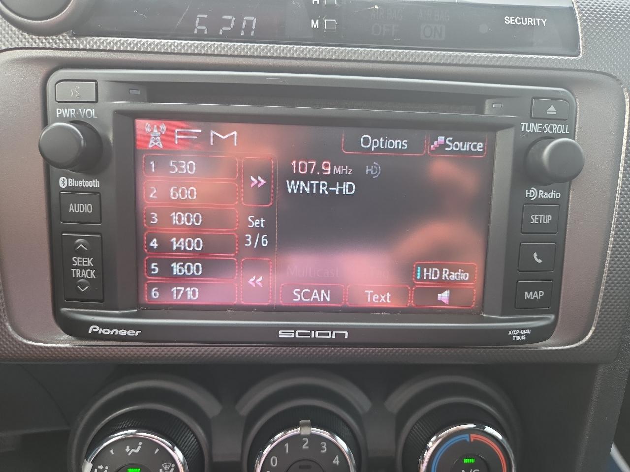Scion tC Sports Coupe 6-Spd AT 2015
