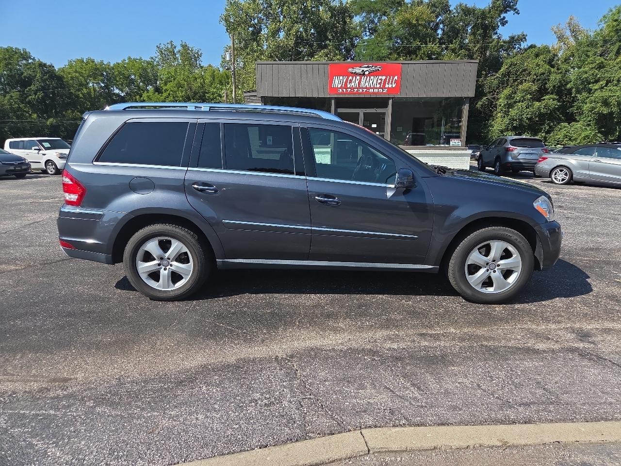 Mercedes-Benz GL-Class GL450 4MATIC 2011
