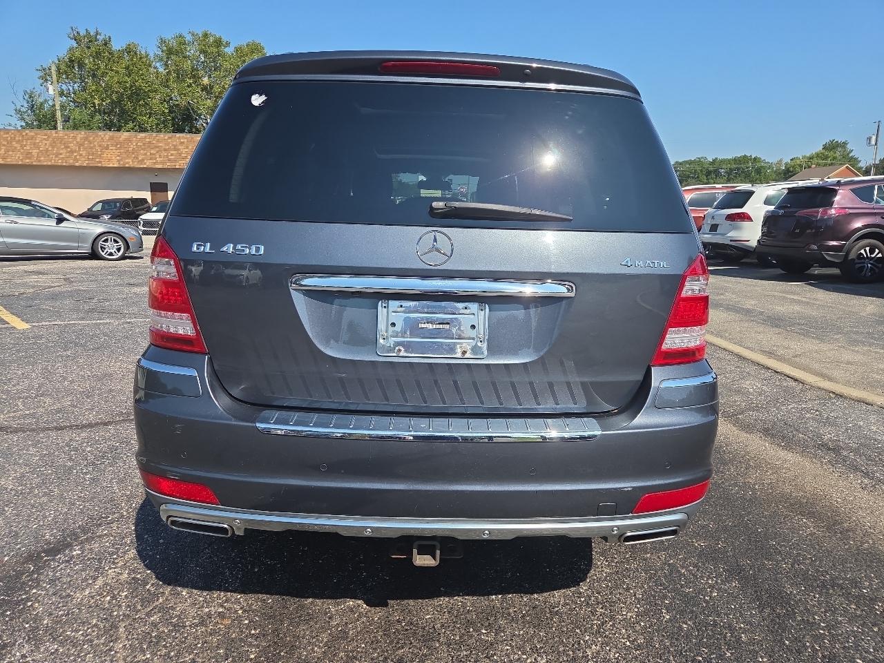 Mercedes-Benz GL-Class GL450 4MATIC 2011