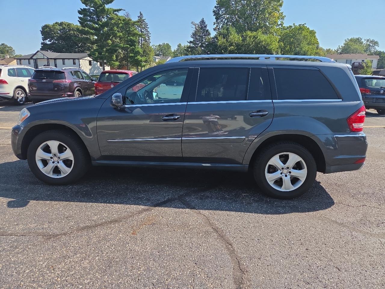 Mercedes-Benz GL-Class GL450 4MATIC 2011