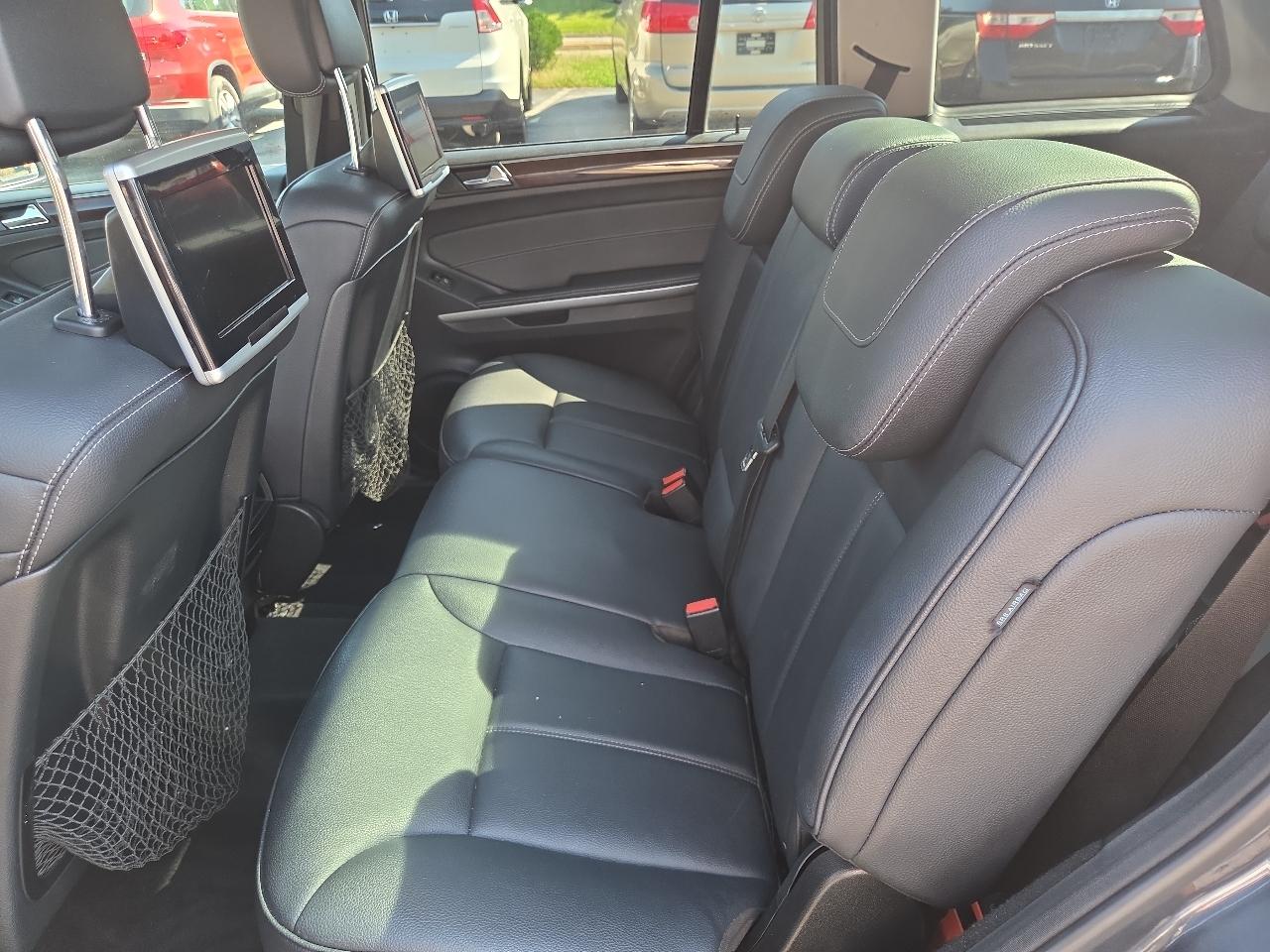Mercedes-Benz GL-Class GL450 4MATIC 2011
