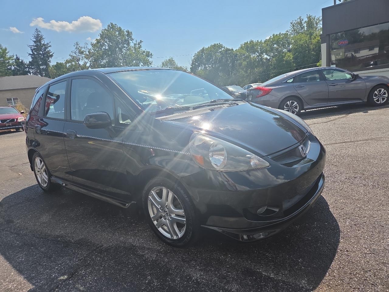 Honda Fit Sport 5-Speed AT 2007