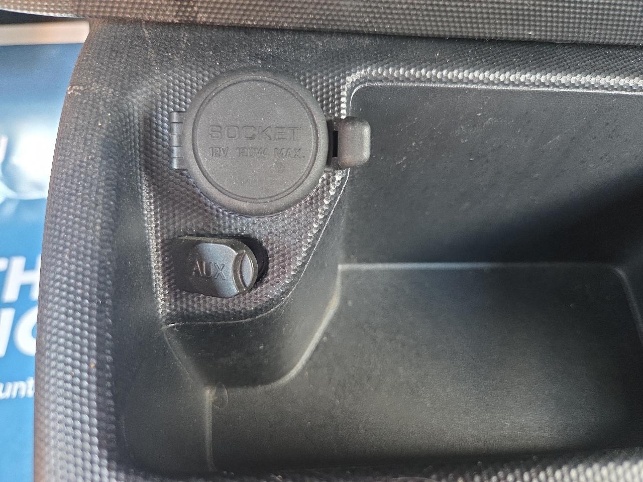 Honda Fit Sport 5-Speed AT 2007