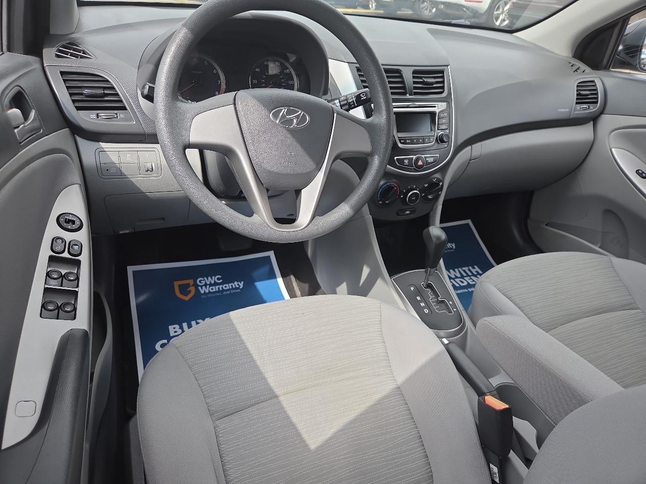 Hyundai Accent GLS 4-Door 6A 2015
