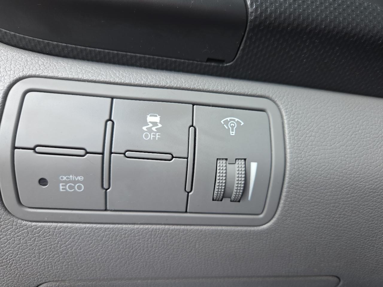 Hyundai Accent GLS 4-Door 6A 2015