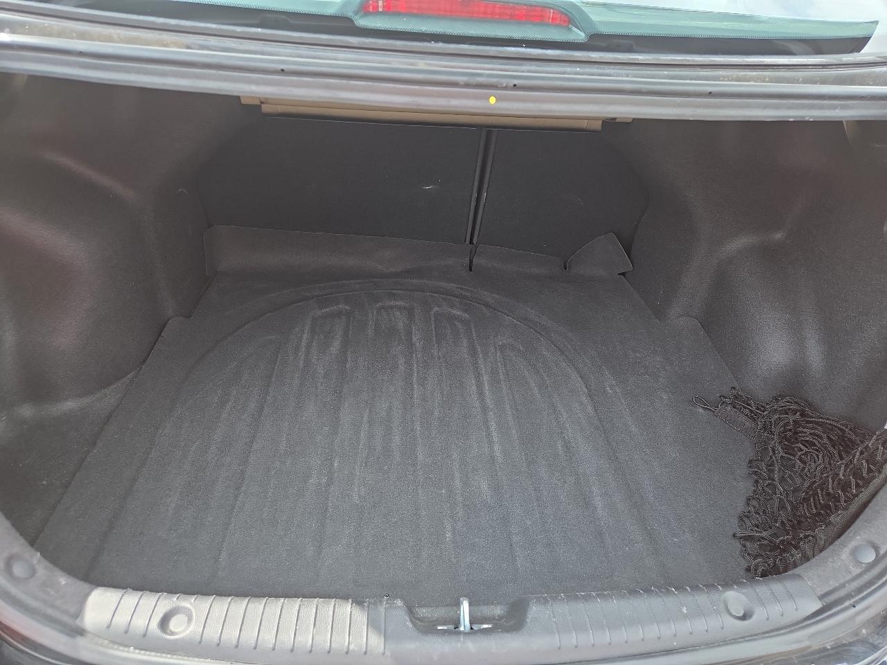 Hyundai Accent GLS 4-Door 6A 2015