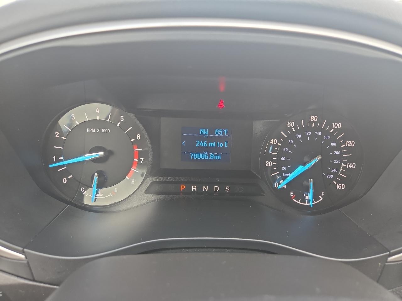 Ford Fusion S 2015