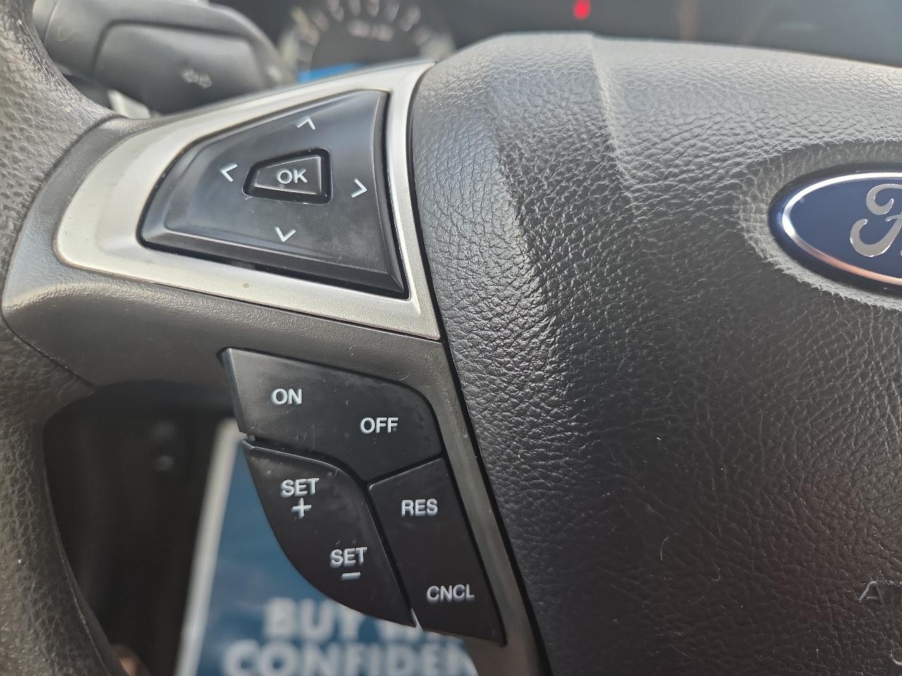 Ford Fusion S 2015