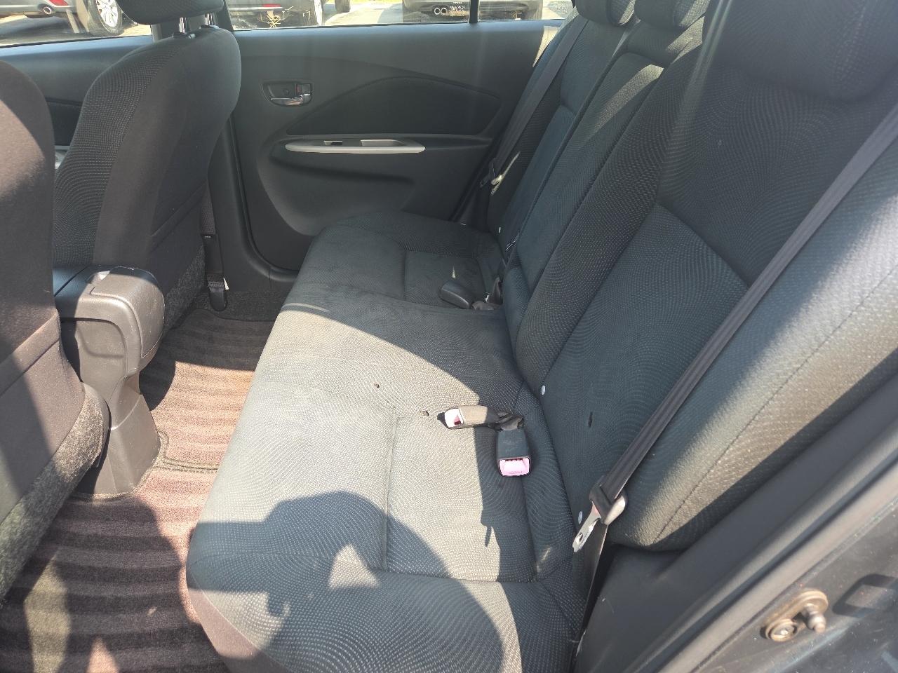 Toyota Yaris Sedan 4-Speed AT 2009