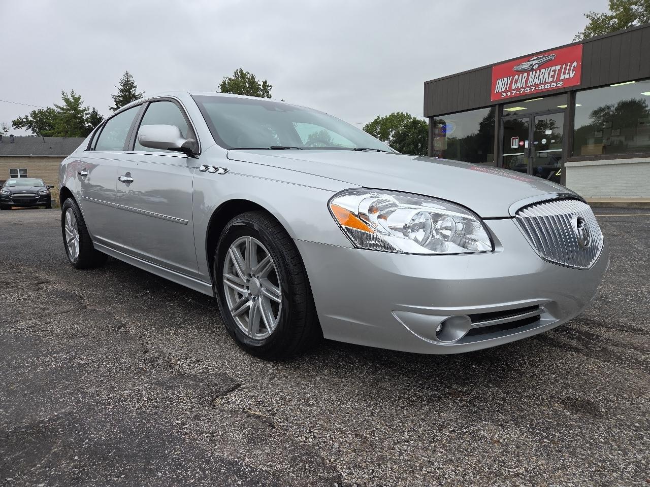 Buick Lucerne CXL Premium 2011