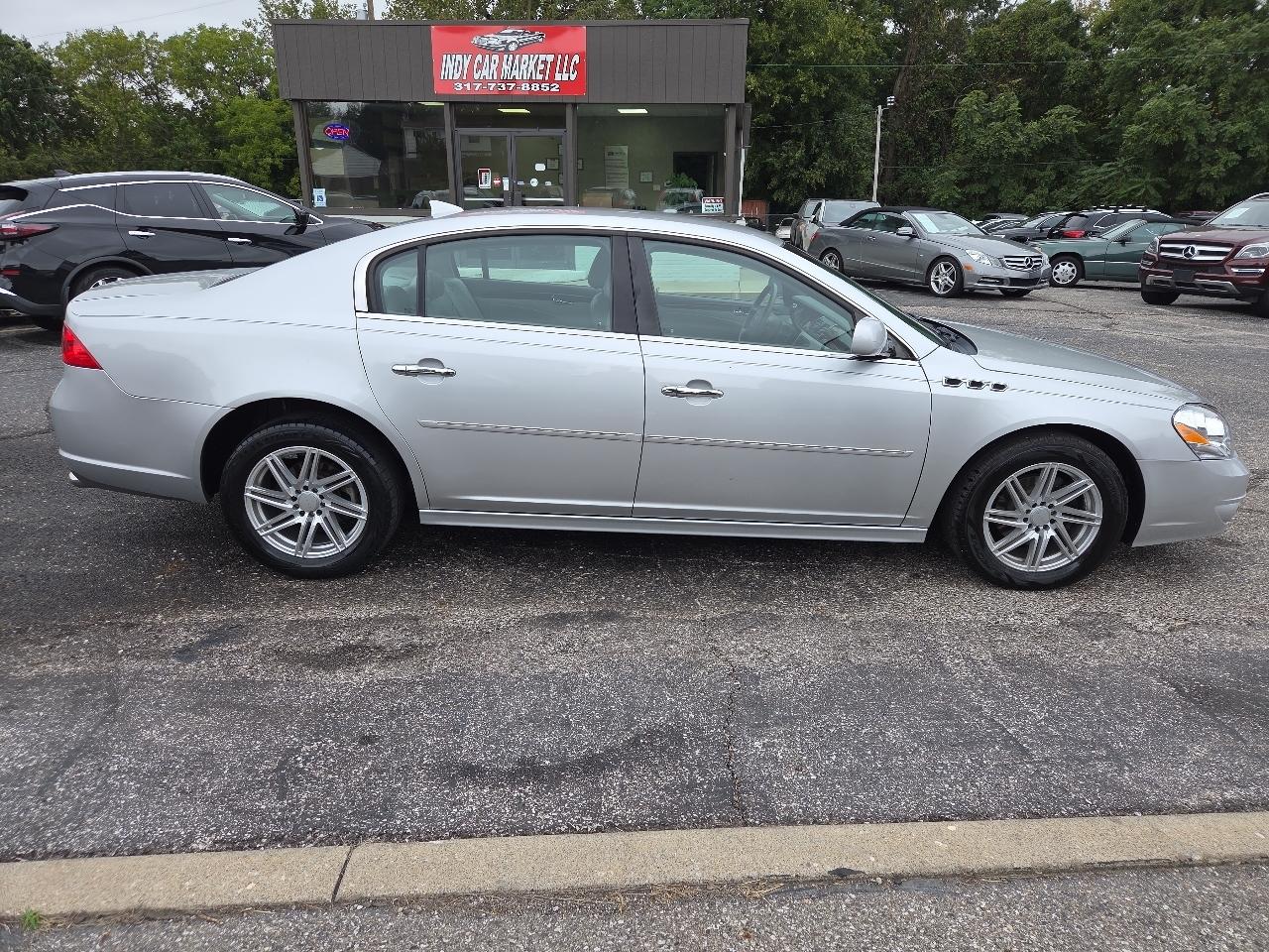 Buick Lucerne CXL Premium 2011