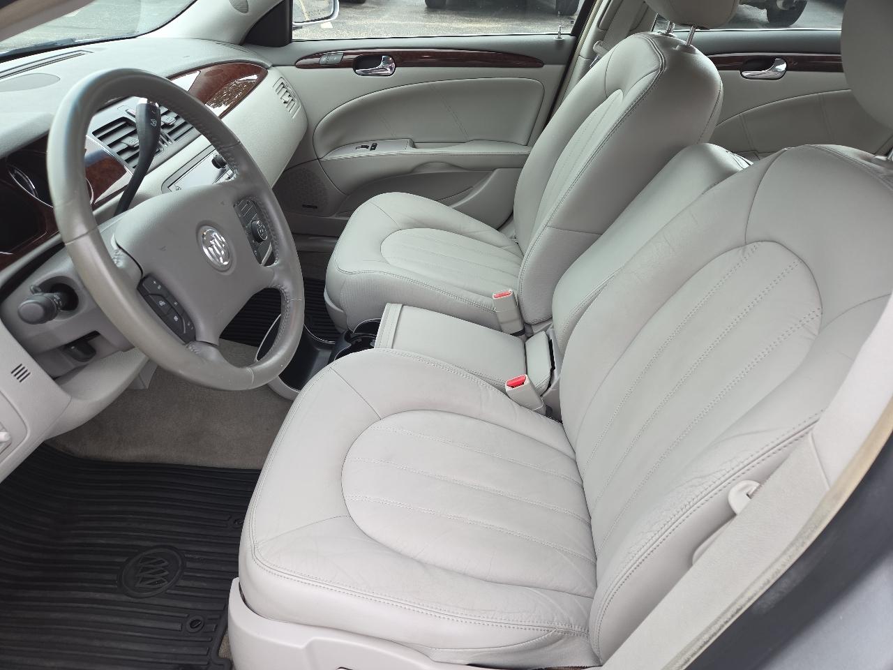 Buick Lucerne CXL Premium 2011