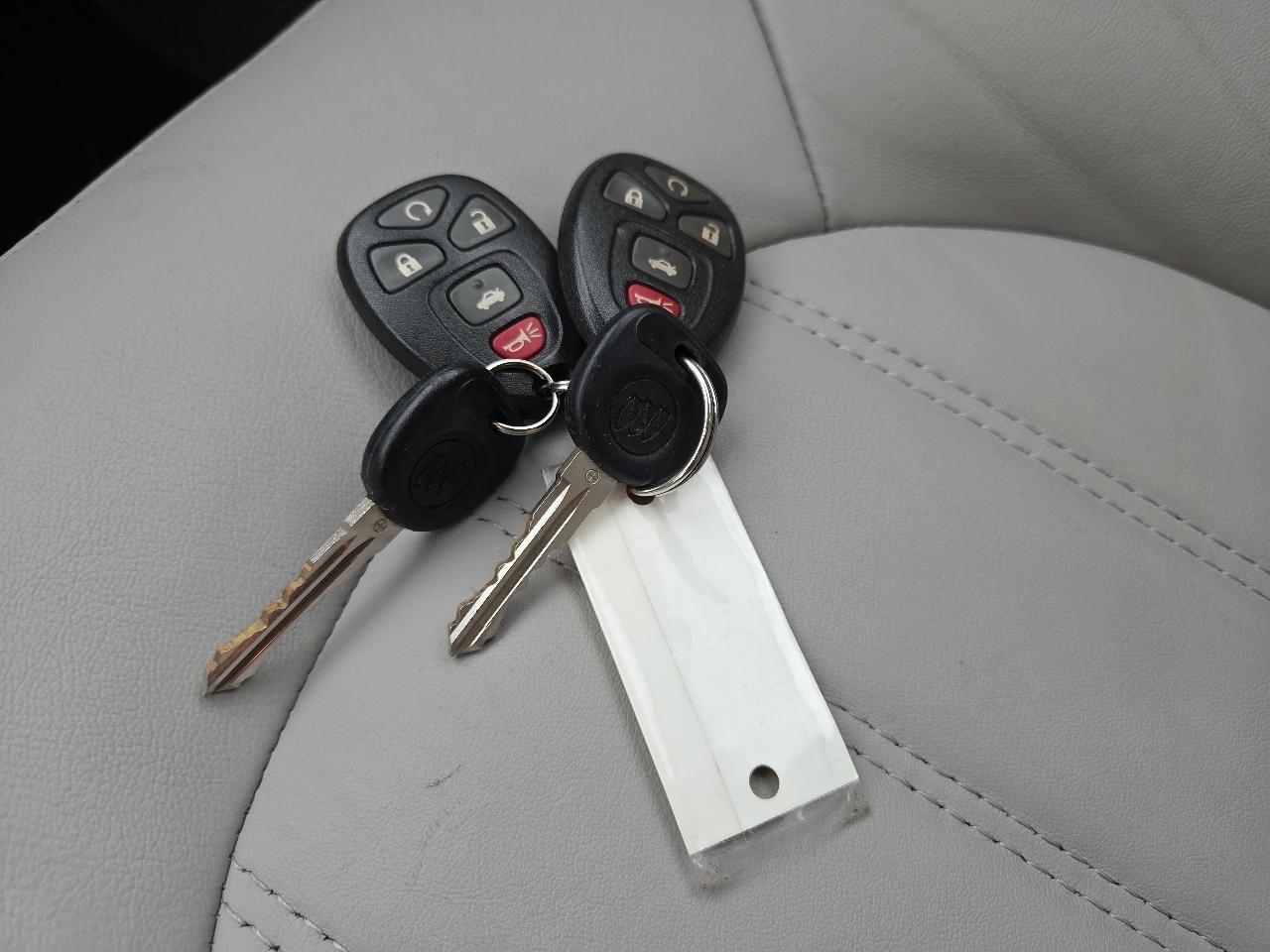 Buick Lucerne CXL Premium 2011