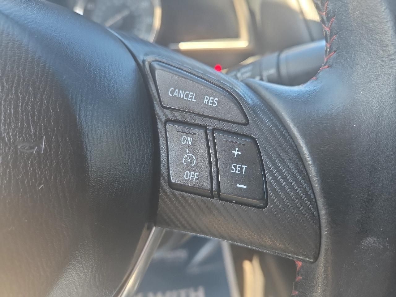 Mazda MAZDA3 i Touring AT 4-Door 2014