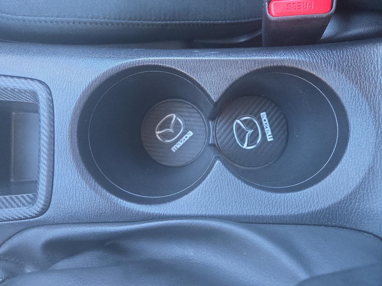 Mazda MAZDA3 i Touring AT 4-Door 2014