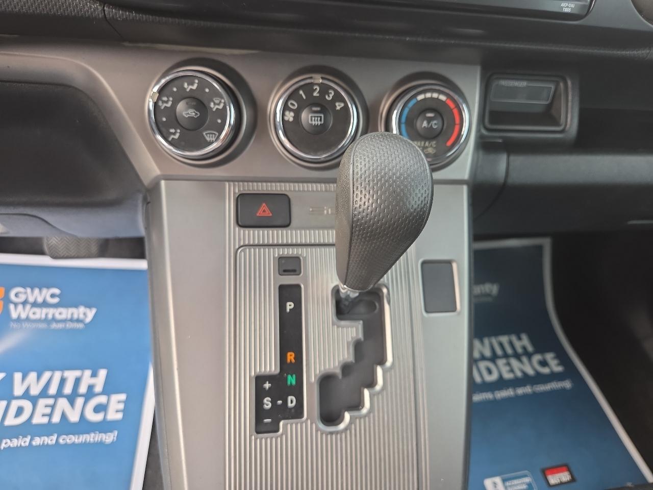 Scion xB 5-Door Wagon 4-Spd AT 2014