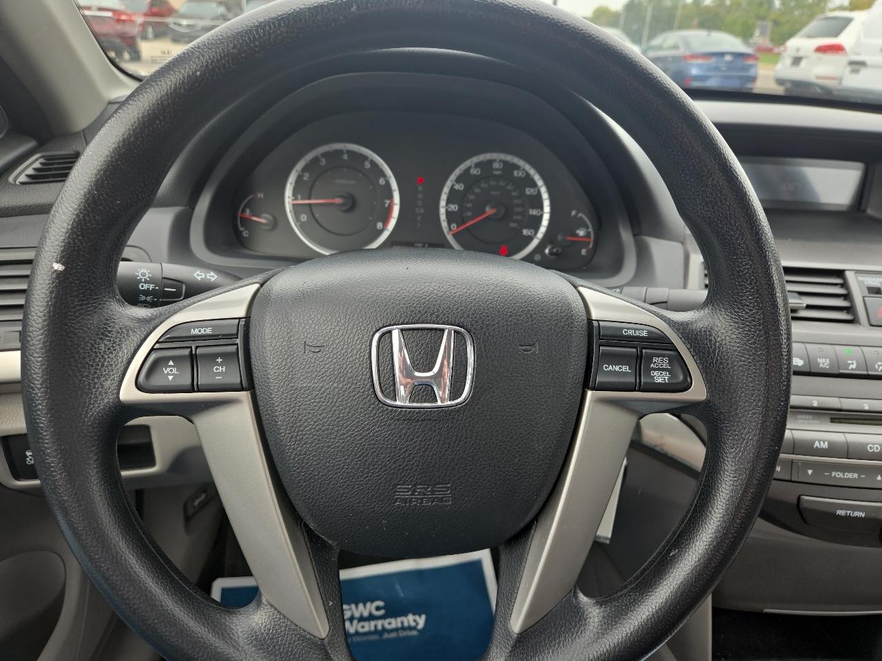 Honda Accord LX sedan AT 2012
