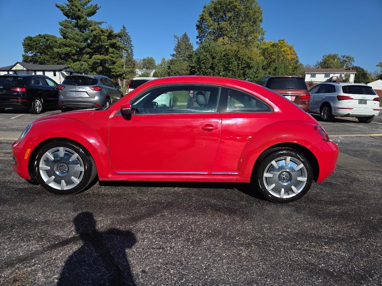 Volkswagen Beetle  2012