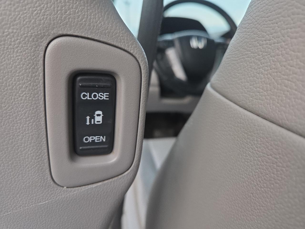 Honda Odyssey EX-L 2011