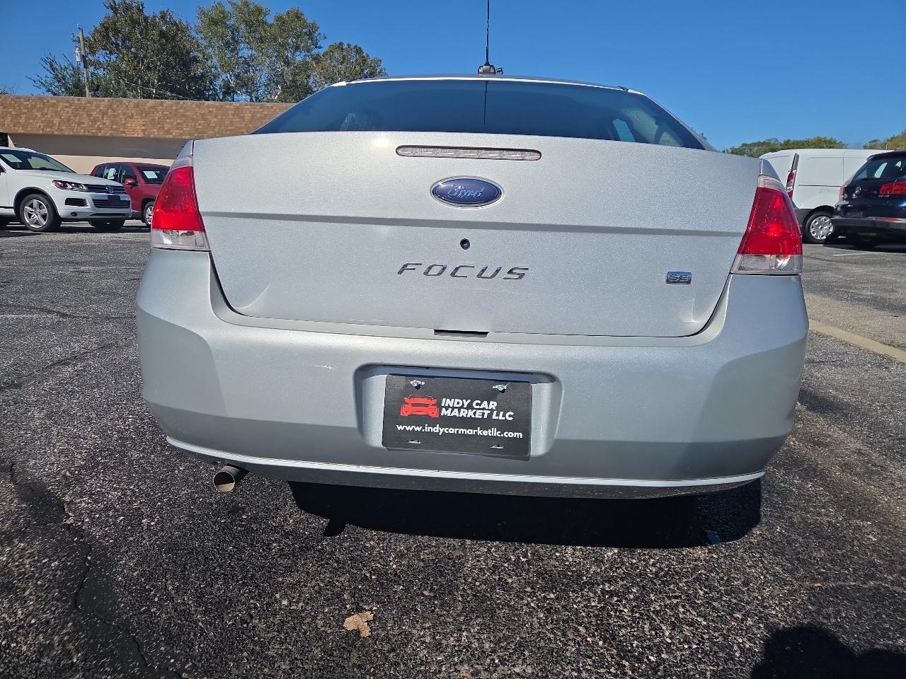 Ford Focus SE Sedan 2009