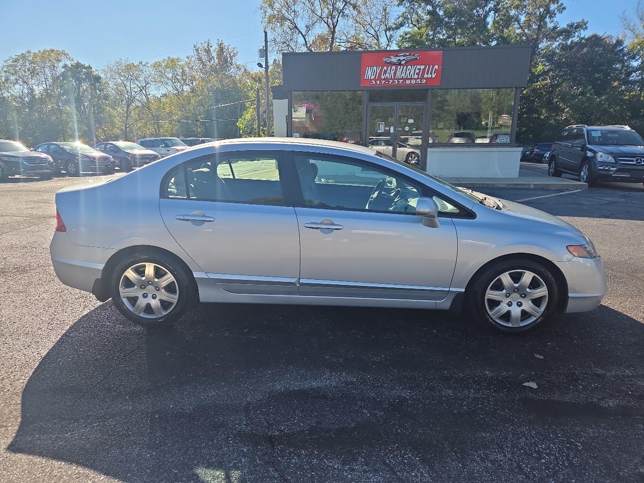 Honda Civic LX sedan 2008