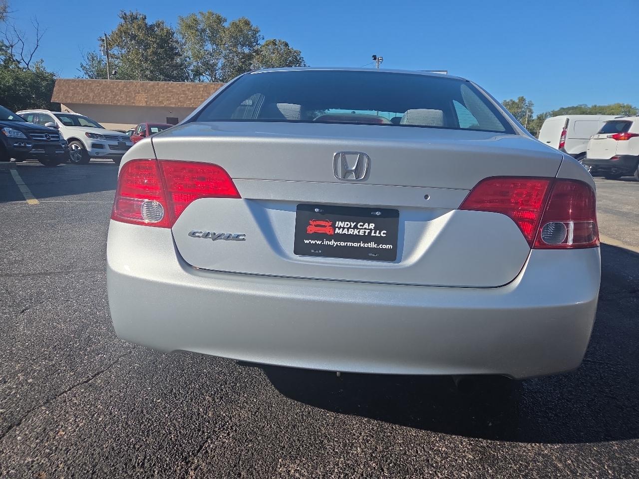 Honda Civic LX sedan 2008