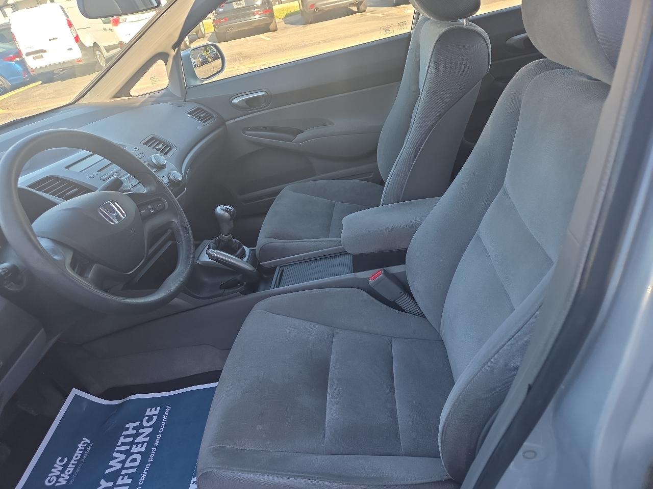 Honda Civic LX sedan 2008