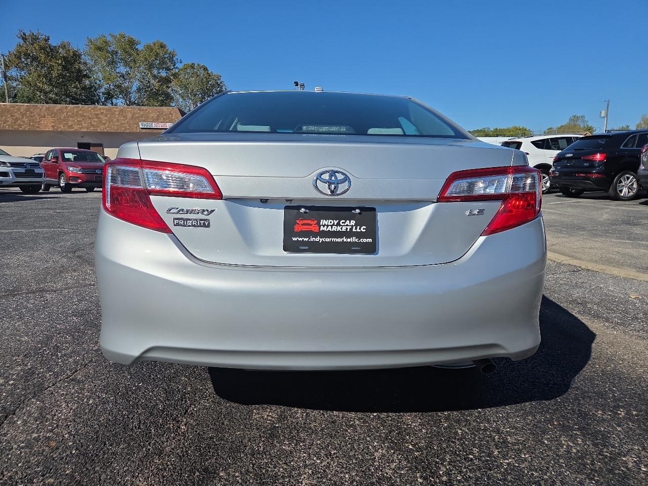 Toyota Camry LE 2014