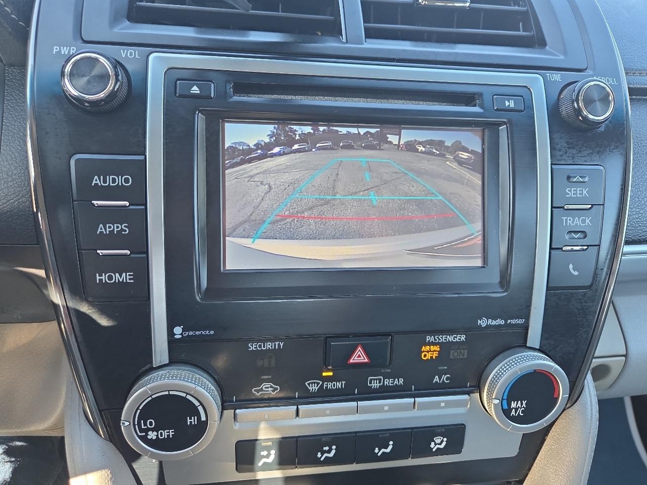 Toyota Camry LE 2014