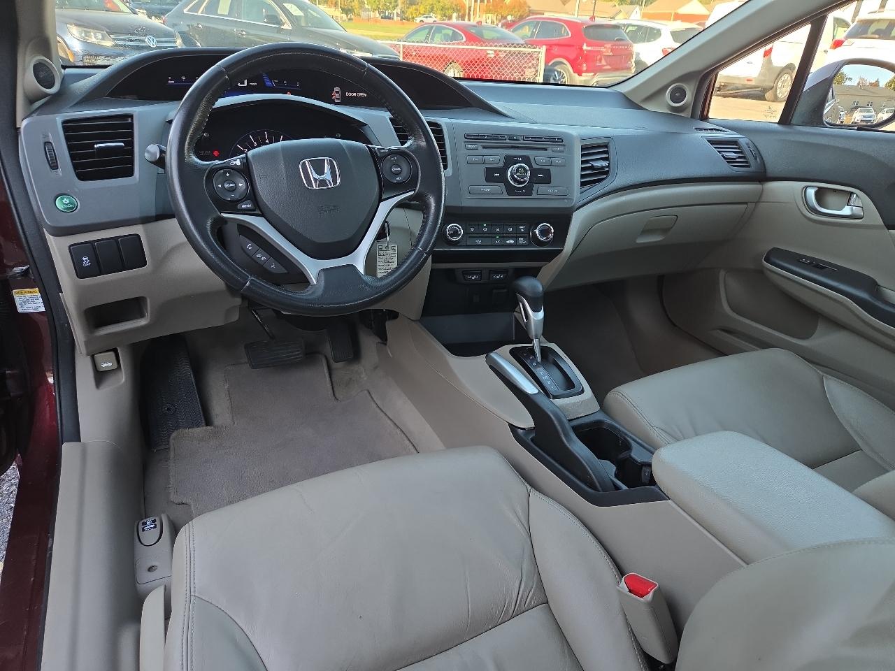 Honda Civic EX-L Sedan 5-Speed AT 2012