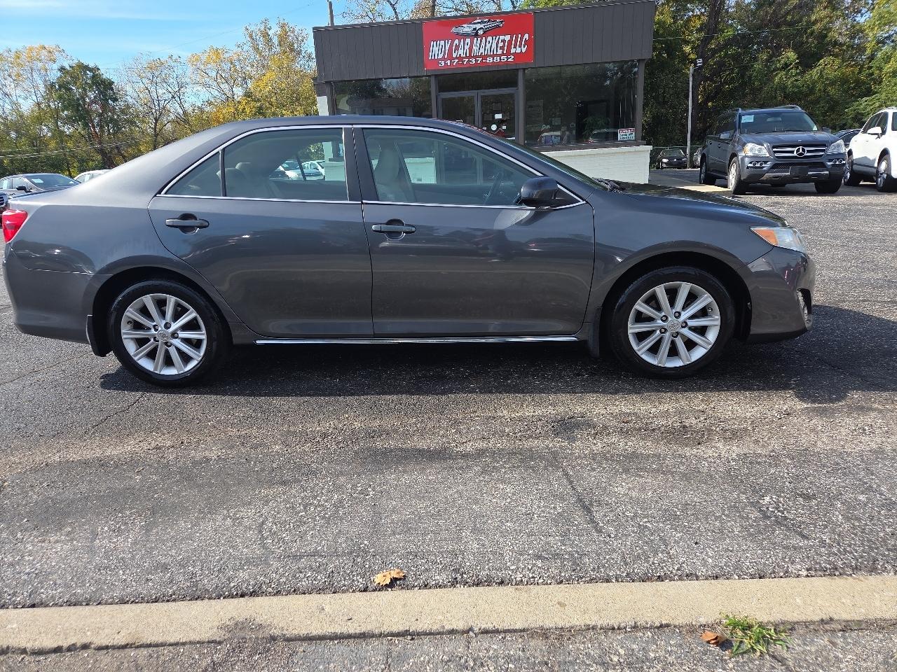 Toyota Camry XLE 2012