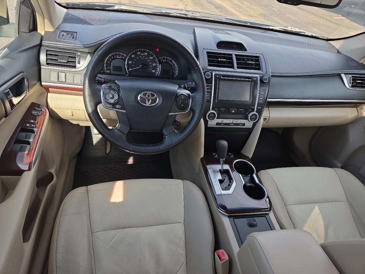 Toyota Camry XLE 2012