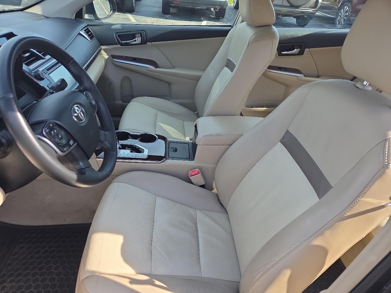 Toyota Camry XLE 2012