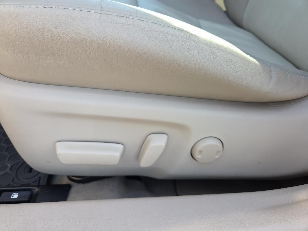 Toyota Camry XLE 2012