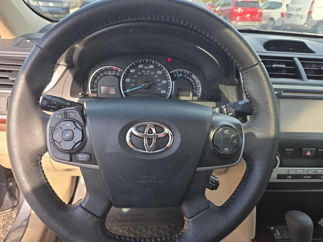Toyota Camry XLE 2012