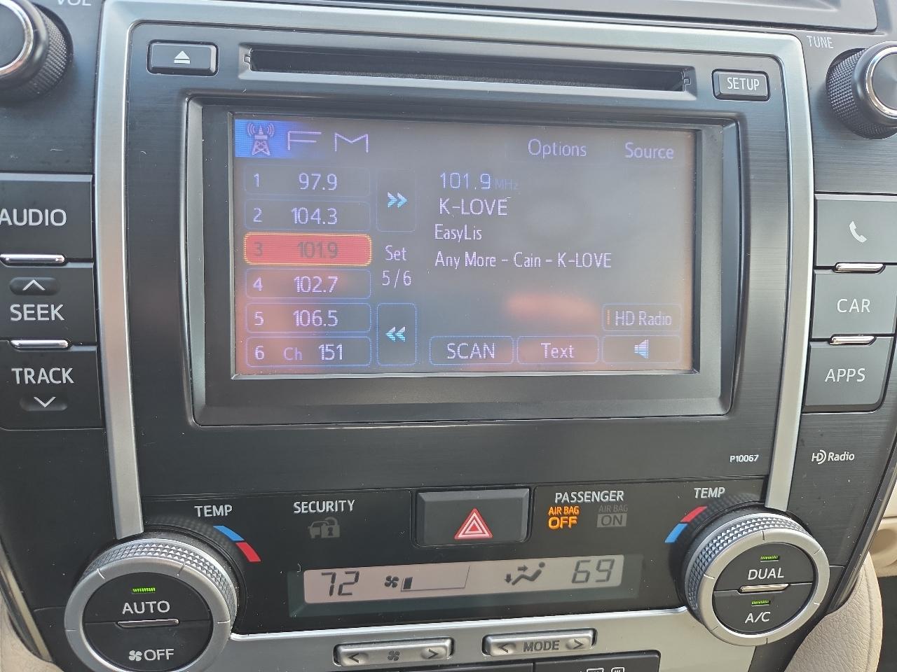 Toyota Camry XLE 2012
