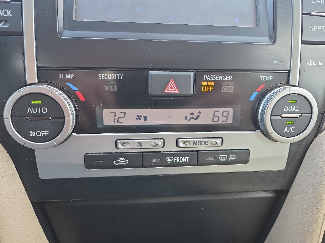 Toyota Camry XLE 2012