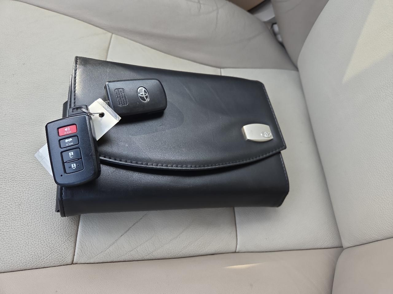 Toyota Camry XLE 2012