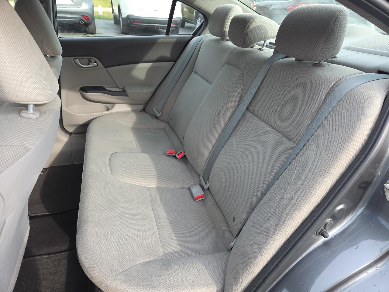 Honda Civic LX Sedan 5-Speed AT 2012