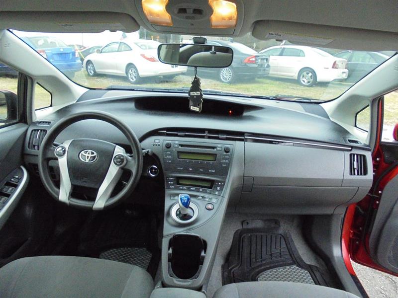 Toyota Prius  2011