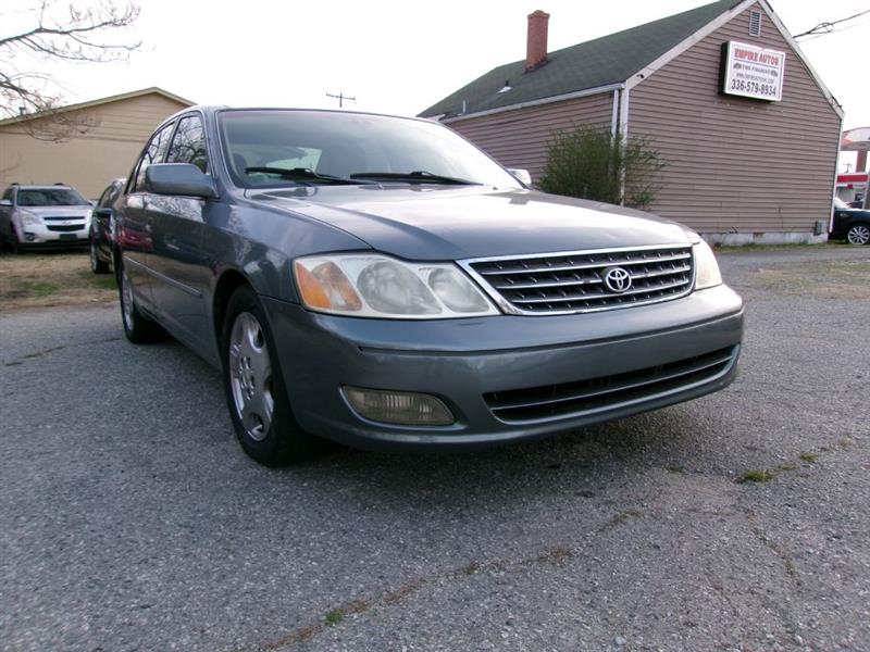 Toyota Avalon  2003
