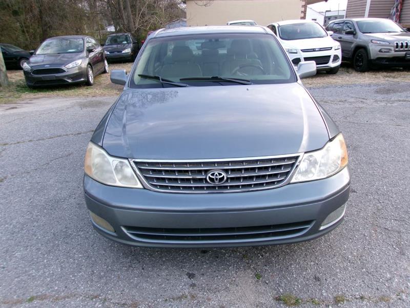 Toyota Avalon  2003