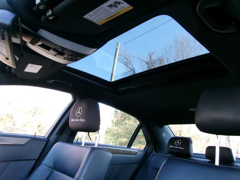 Mercedes-Benz E-Class  2010