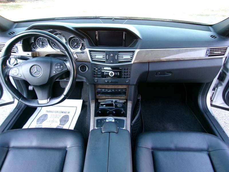 Mercedes-Benz E-Class  2010