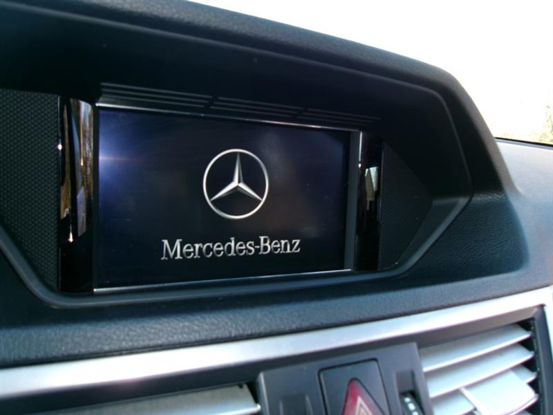 Mercedes-Benz E-Class  2010