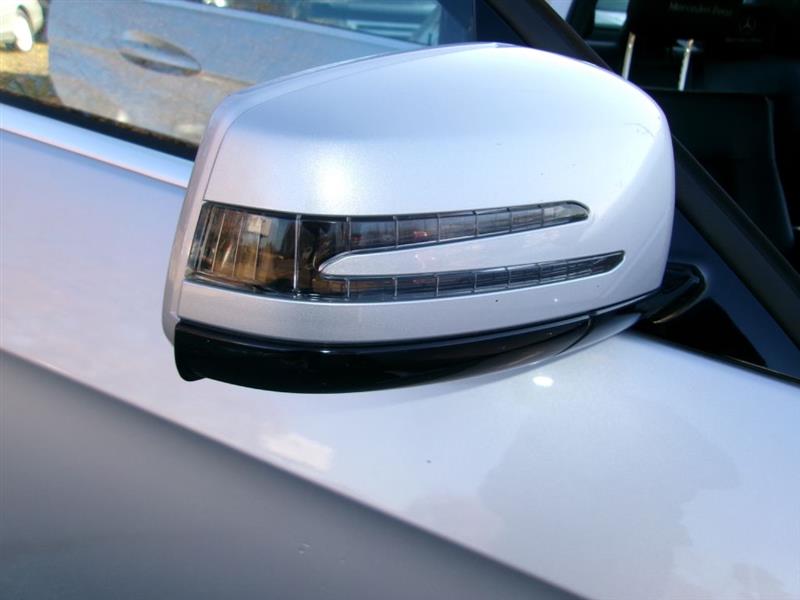 Mercedes-Benz E-Class  2010