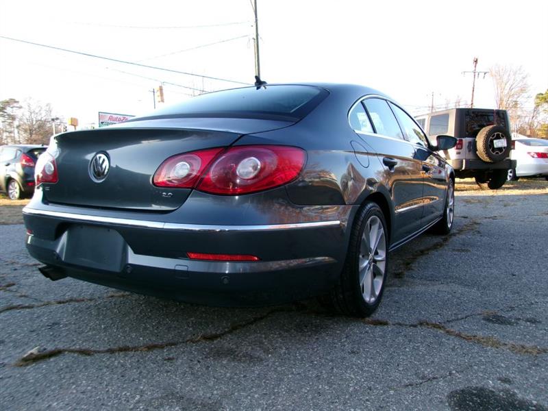 Volkswagen CC  2010