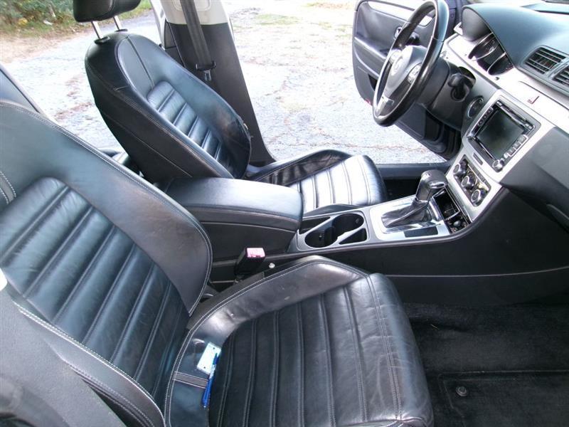 Volkswagen CC  2010