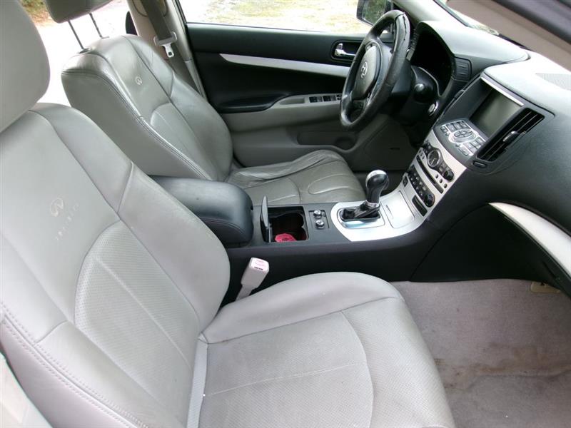 Infiniti G37  2009